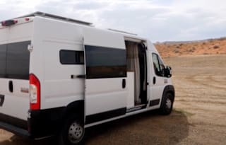 LunaSea Van- Dog friendly-AC- Fully Stocked