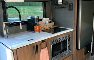 2022 Forest River RV Sunseeker MBS 2400B