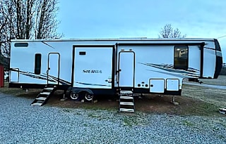2022 Forest River Sierra HAL 1005