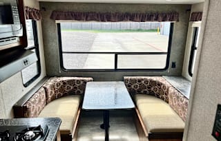 E-Z Tow  Springdale Mini Travel Trailer 2018
