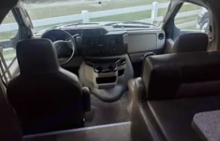 2017 Holiday Rambler Vesta 30D
