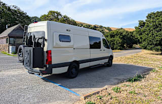 2020 ParkLand Vans Mercedes Benz Sprinter 2500