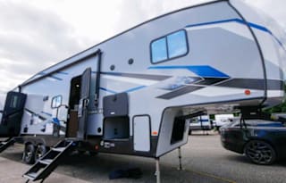 2021 Forest River Arctic Wolf 321BH. DELIVERY ONLY