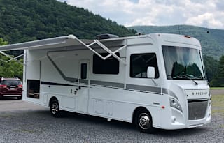 2018 Winnebago Intent