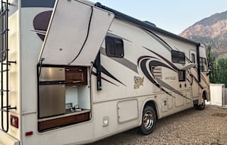 Sarah's Family/Pet Friendly 2016 Forest River RV