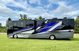 Convenience Rv's Riviera