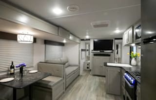 Tracer 260BHSLE - Compact Elegance!