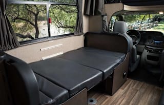 2019 RV 30ft - White - A