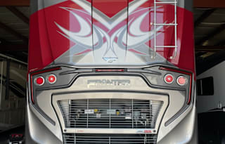 2022 Fleetwood RV Frontier Frontier 36SS