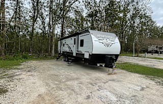 2021 PUMA COZY BRAND NEW TRAILER