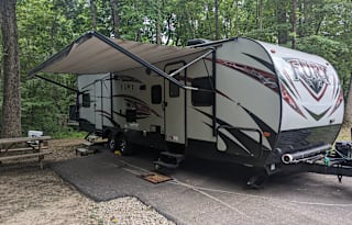 2016 Prime Time RV Fury 2910