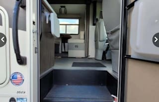 Coachmen Mirada, Your Dream Home on Wheels Awaits