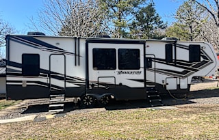 All camping NO WORK!