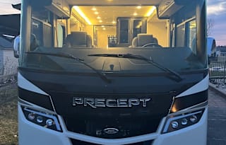 Jayco Precept 34G:  Prestige