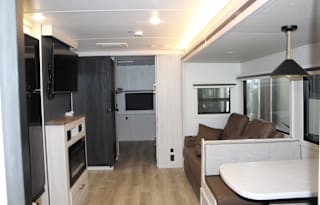 Mel’s Home on Wheels
