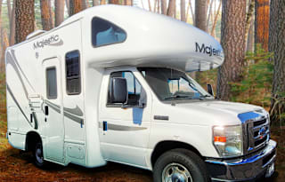 Thor Majestic 19G: Compact w/ Flex Miles