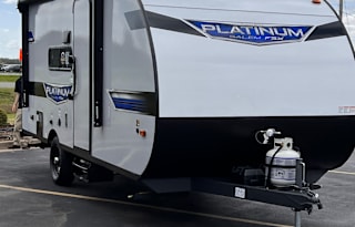 2022 Forest River RV Salem FSX 177BHX