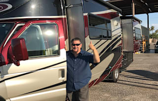 2016 Coachmen RV Concord 300TS Ford pet friendly and Kid approved camper rental