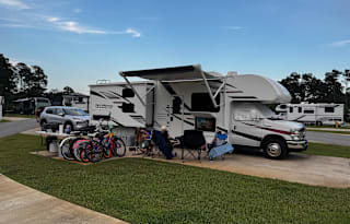 The Southern Traveler, sleeps 8, adventure ready!