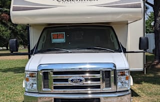 2017 Coachmen RV Freelander 31BH Ford 450