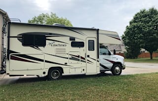 Fully Stocked - 2020 Coachmen RV Freelander 21QB