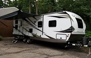2020  luxury bunkhouse – Glamping made affordable
