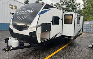 2023 Shadow Cruiser…Life is Better in a Camper!