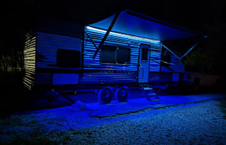 2022 Trail Runner *Essentials*Delivery*