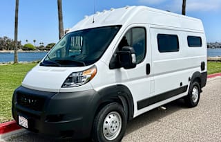 2022 Winnebago Solis Pocket – Built for Adventure!