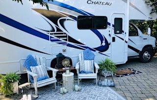 Glamping @ it’s Finest!!! 24’ Drivable Class C