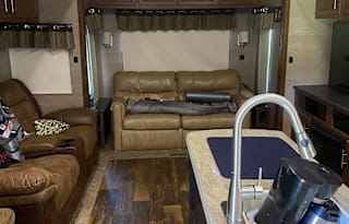 2015 Coachmen RV Brookstone 325RL