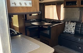 THE PERFECT RV FOR AN ULTIMATE GETAWAY