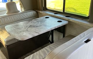 2021 Thor Motor Coach Four Winds 30D