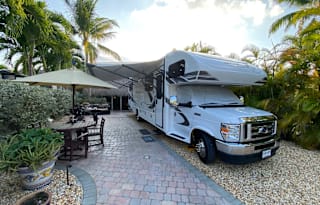 BRAND NEW! 2021 Jayco Greyhawk 31F with Modern Farmhouse Interior