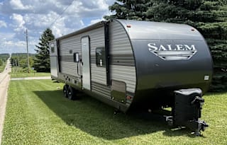 Grill & Chill Bunkhouse Bungalow