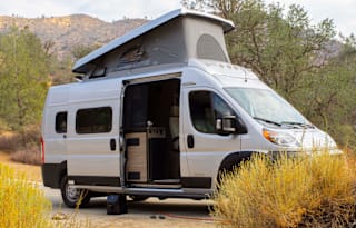 2022 Winnebago Solis 59P