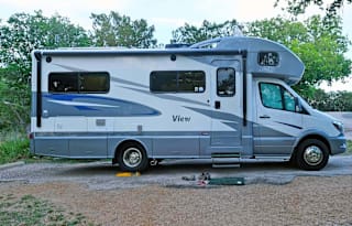 Family Adventure Awaits - Sleeps 4 Pets OK