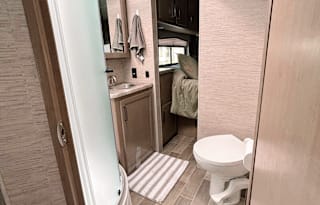 Sleeps 9 for a fun family getaway!