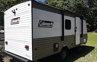 2024 Coleman Apex 17 FB