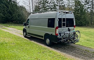 Luxury|Completely Off Grid|Full Kitchen/Bath|Awning|Bike Mount|2022 Build