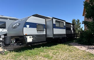 Grey Wolf Toyhauler