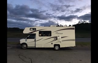 Salome - 2008 Coachman Freelander 24