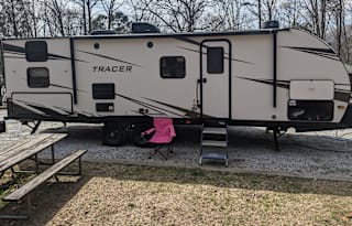 2020 Prime Time RV Tracer 26DBS