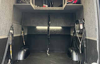 Moto Adventure Van