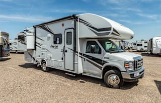Perfect size for National Parks & fully equipped.