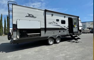 2023 Jayco Jay Flight Luxury Camping