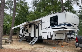 SOUTHEAST CAMP AND TRAVEL - CLETUS 2.0