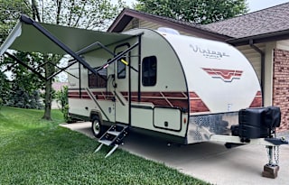 Camp in vintage luxury