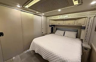 2020 Newmar Ventana 4037