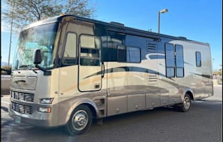 Clark the adventure machine 2008 Class A motorhome